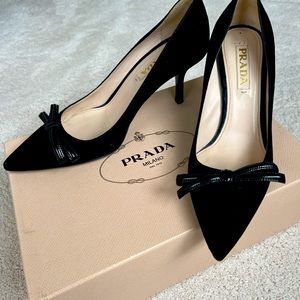 Prada Black Suede Heels w/ patent leather bows 38.5/8.5 with original box